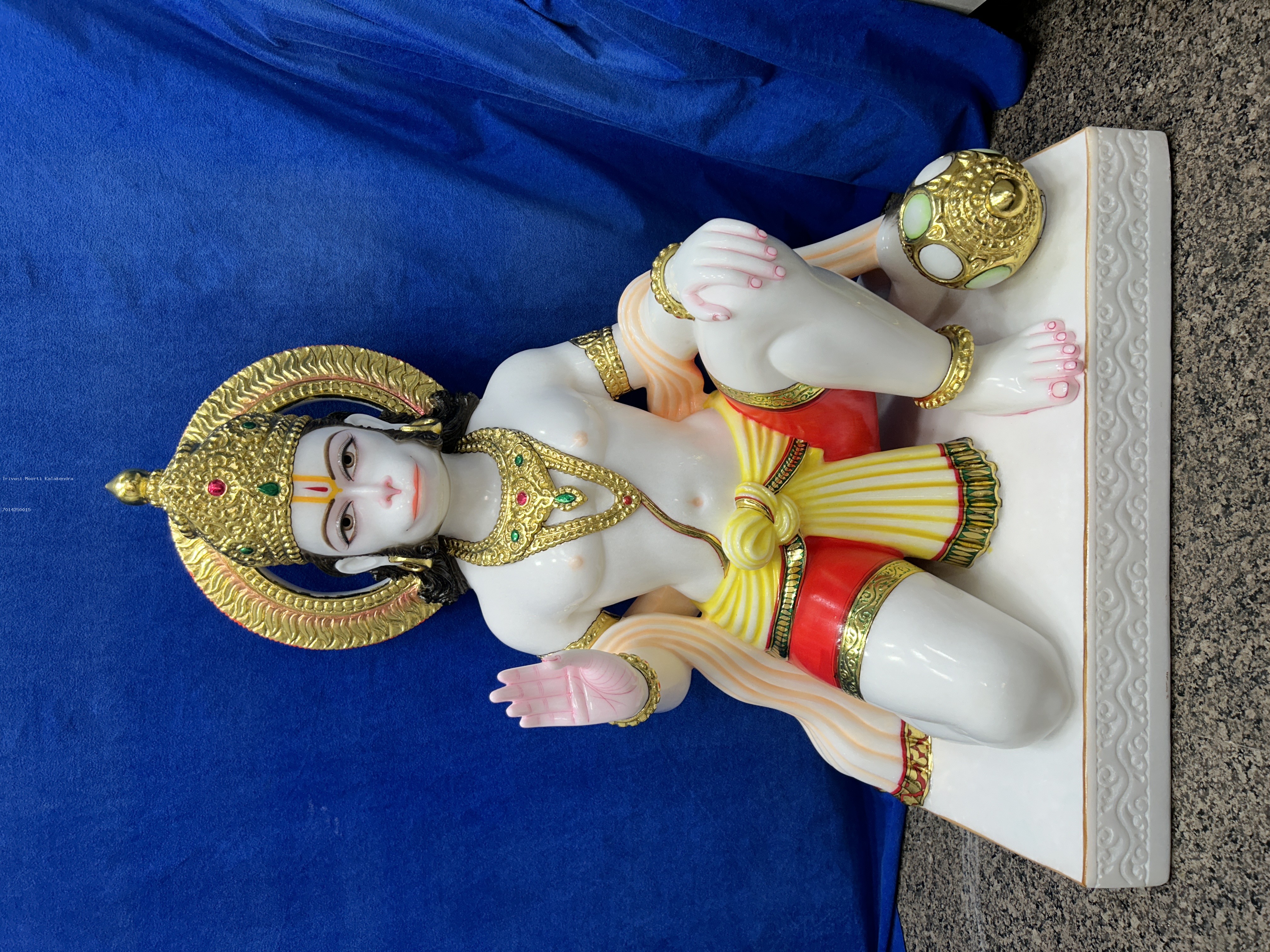 Royal Seated Hanuman Statue