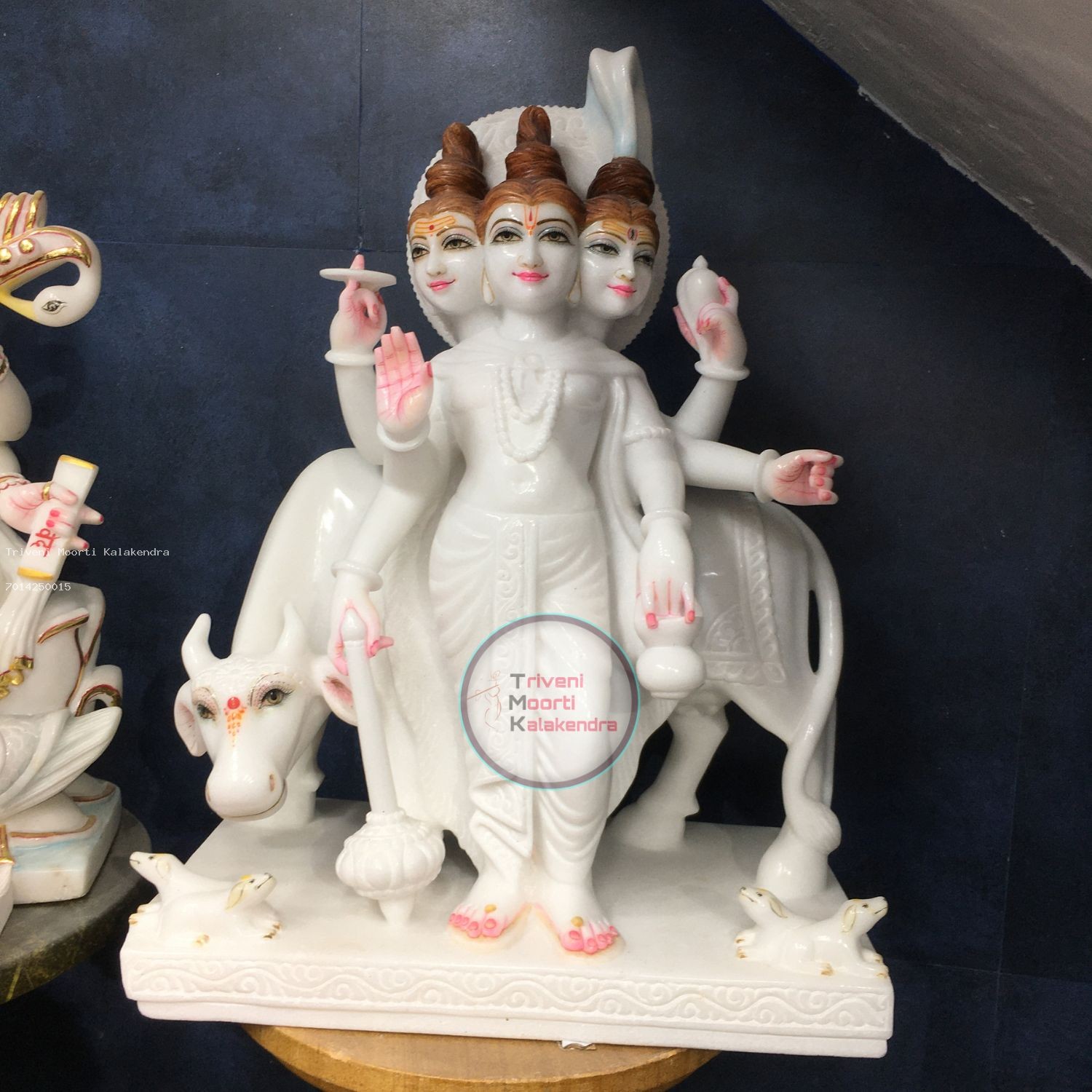 Duttatreya Statue 6 thumbnail